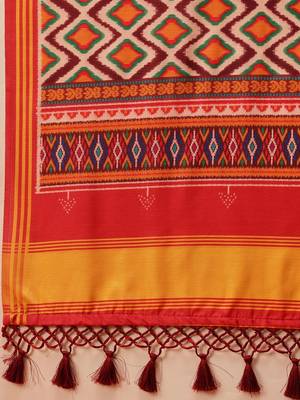 Blue printed silk blend ethnic saree with blouse piece 5