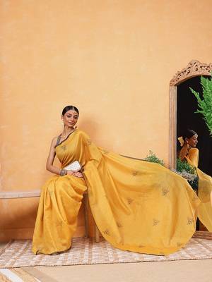 Yellow printed cotton blend ethnic saree with blouse piece 1