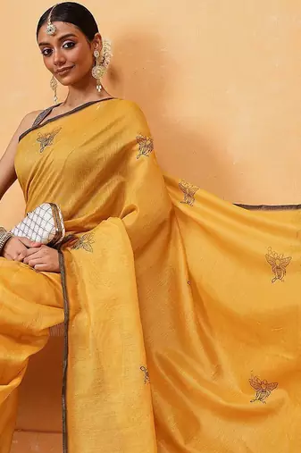 Yellow printed cotton blend ethnic saree with blouse piece