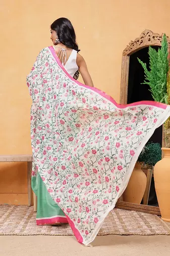 Green printed cotton blend ethnic saree with blouse piece