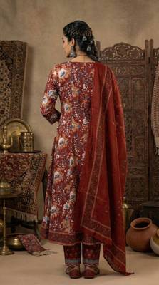 Floral Block Printed suit with crochet kantha hand work comes with Pure Cotton Dupatta and Cotton Palazzo Set of 3 3