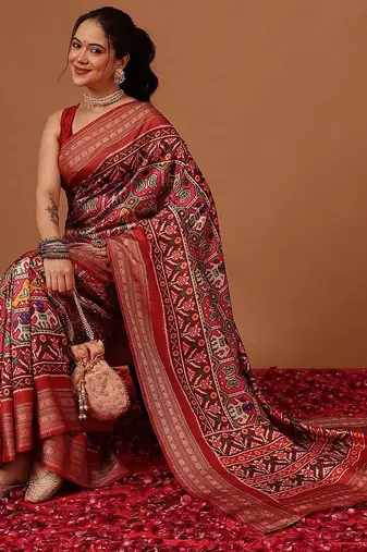 Red woven art silk traditional saree with blouse piece
