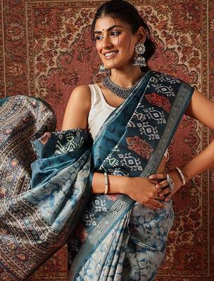 Teal printed art silk ethnic saree with blouse piece 4