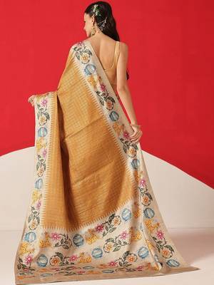 Golden woven silk blend ethnic saree with blouse piece 2