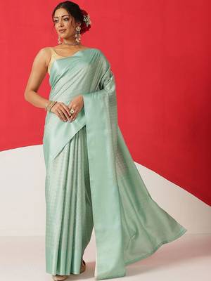 Sea green woven silk blend ethnic saree with blouse piece 2