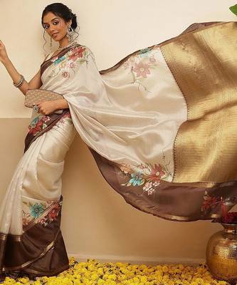 Off white printed silk blend ethnic saree with blouse piece 3