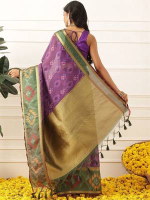 Purple woven silk blend ethnic saree with blouse piece 2
