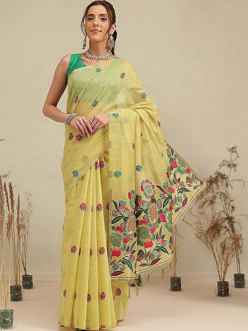 Yellow printed cotton blend ethnic saree with blouse piece