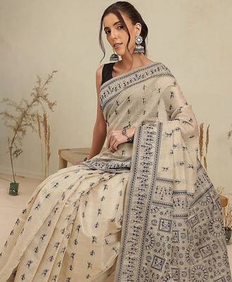 Cream printed cotton blend ethnic saree with blouse piece 3