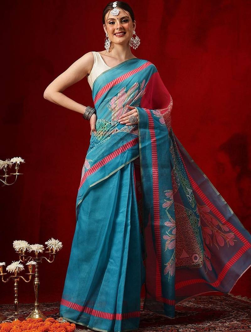 Blue printed cotton blend ethnic saree with blouse piece