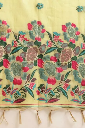 Yellow printed cotton blend ethnic saree with blouse piece