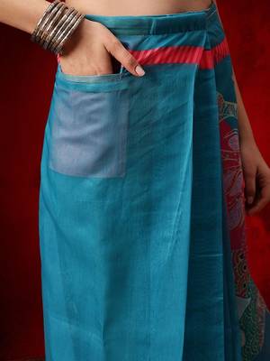 Blue printed cotton blend ethnic saree with blouse piece 5