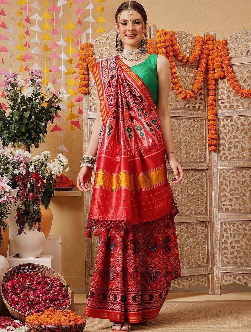 Red printed silk cotton traditional saree with blouse piece