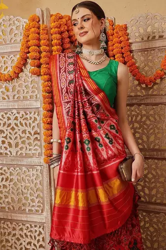 Red printed silk cotton traditional saree with blouse piece