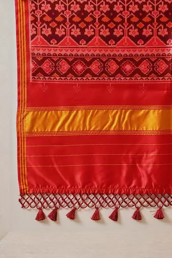 Red printed silk cotton traditional saree with blouse piece