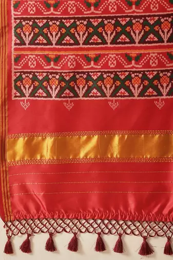 Purple woven art silk traditional saree with blouse piece