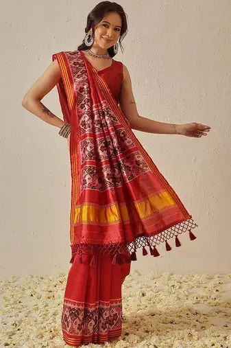 Red woven art silk traditional saree with blouse piece