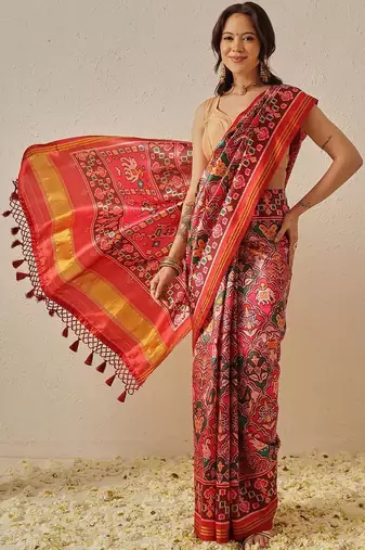 Red printed art silk ethnic saree with blouse piece