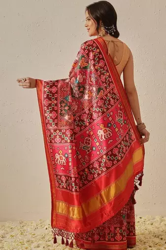 Red printed art silk ethnic saree with blouse piece