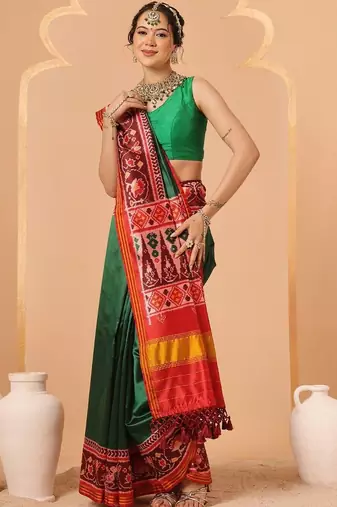 Green woven art silk traditional saree with blouse piece