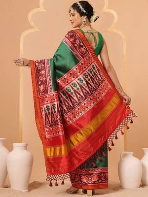 Green woven art silk traditional saree with blouse piece 2