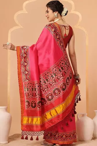 Pink woven art silk traditional saree with blouse piece