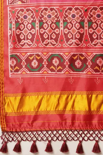 Pink woven art silk traditional saree with blouse piece