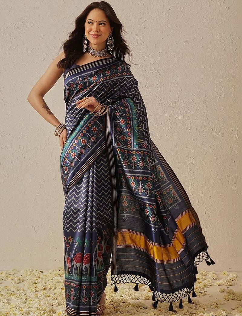 Navy blue printed art silk ethnic saree with blouse piece
