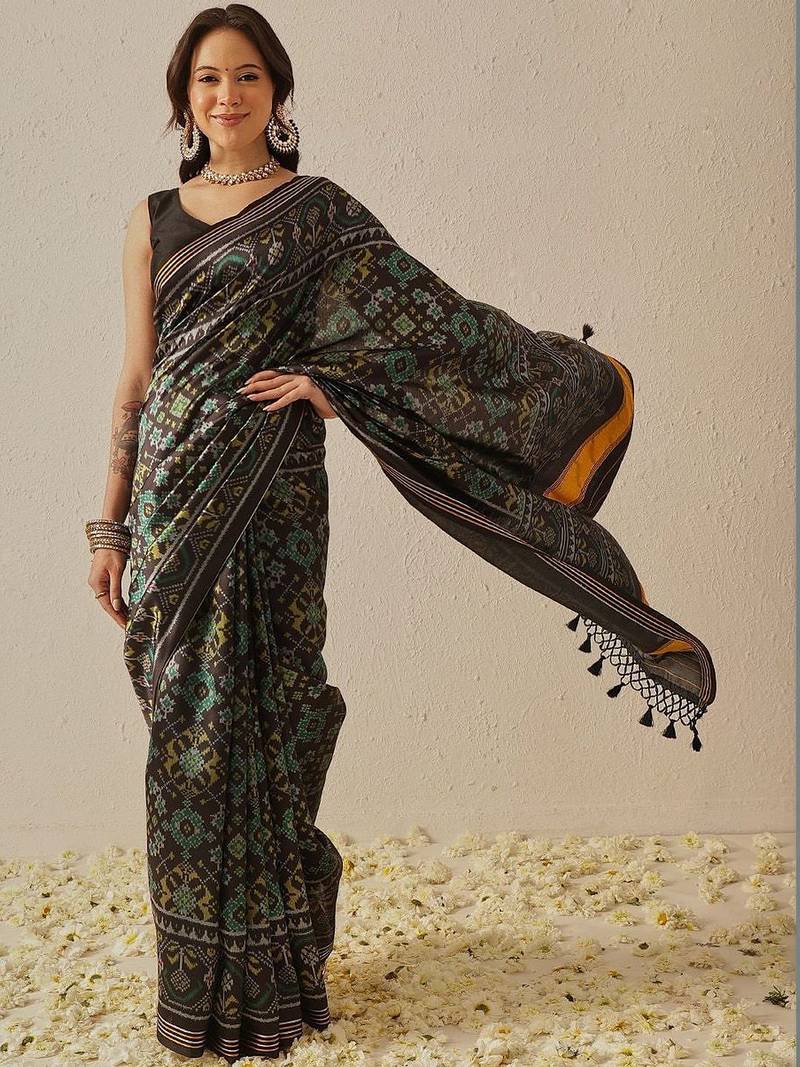 Black woven art silk traditional saree with blouse piece
