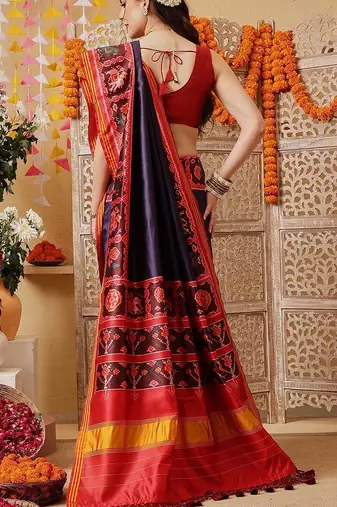 Navy blue printed silk cotton ethnic saree with blouse piece