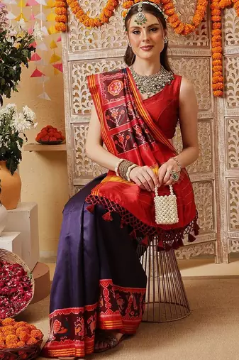 Navy blue printed silk cotton ethnic saree with blouse piece