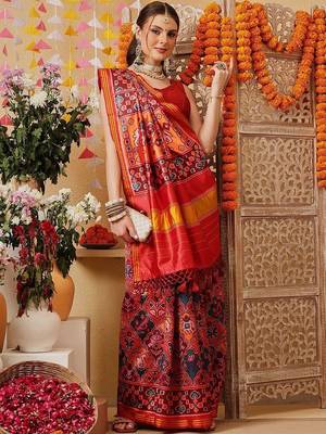 Red printed silk cotton ethnic saree with blouse piece 3