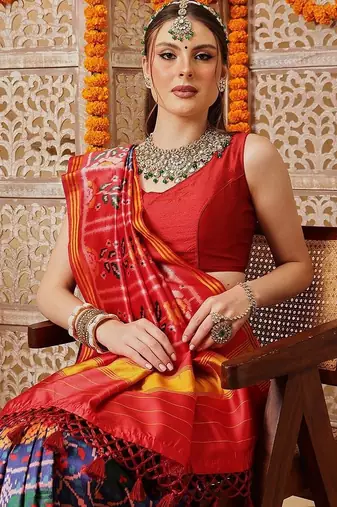 Multicolor printed silk cotton ethnic saree with blouse piece