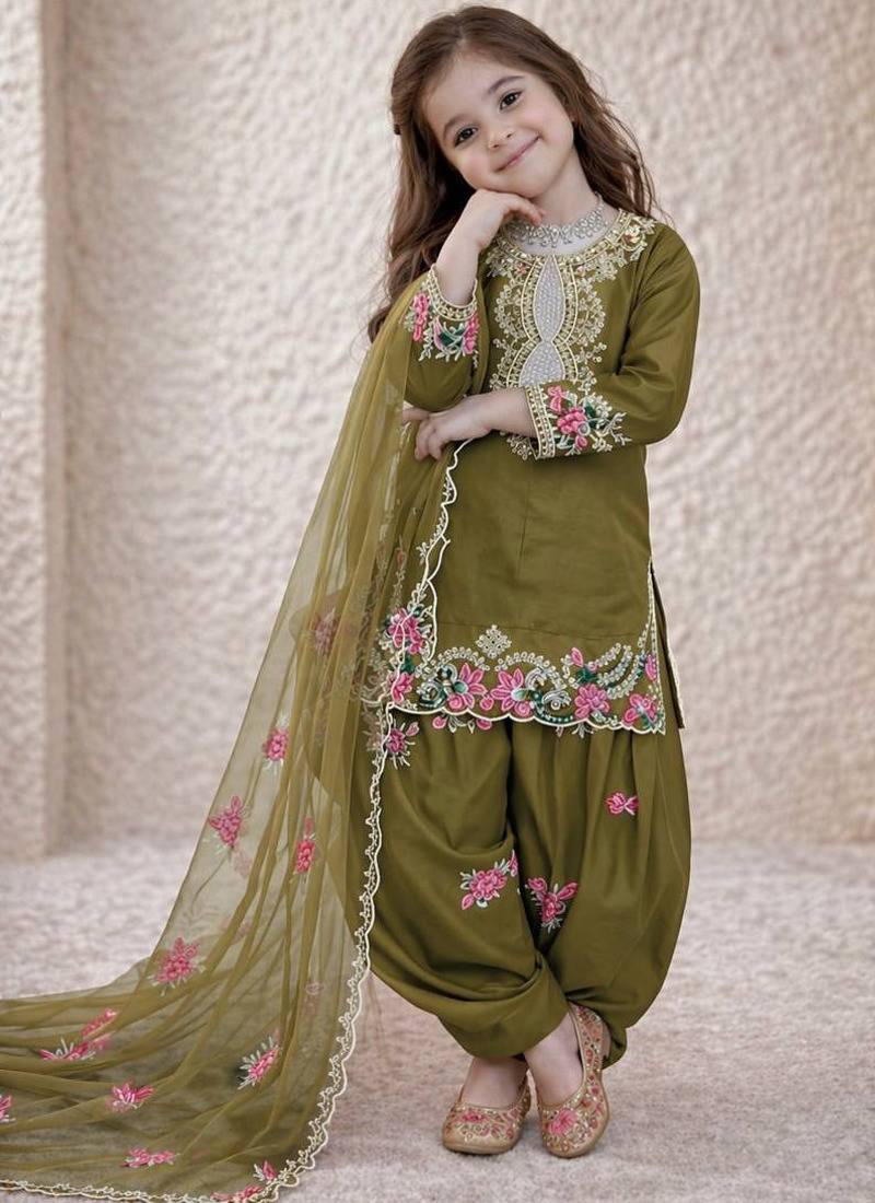 mehendi green pure heavy natural crepe salwar suit set with heavy embroidery sequence work - designer party wear