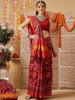 Red printed silk cotton traditional saree with blouse piece 2