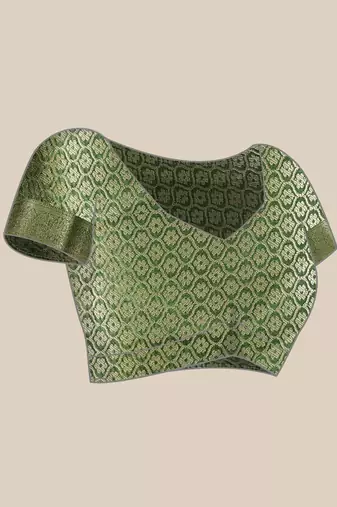 Green woven art silk traditional saree with blouse piece