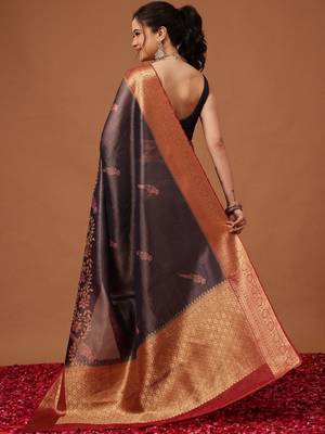 Grey printed art silk ethnic saree with blouse piece 2