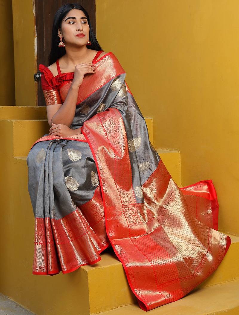 Grey woven cotton blend traditional saree with blouse piece