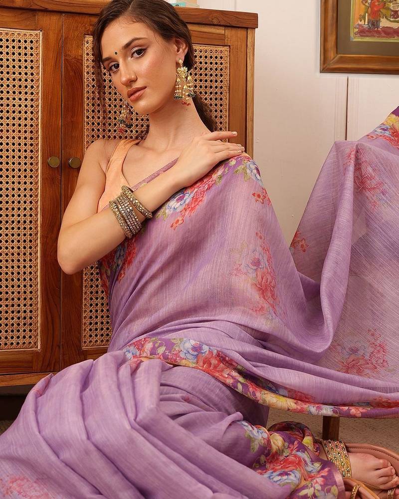 Lavender printed silk cotton ethnic saree with blouse piece