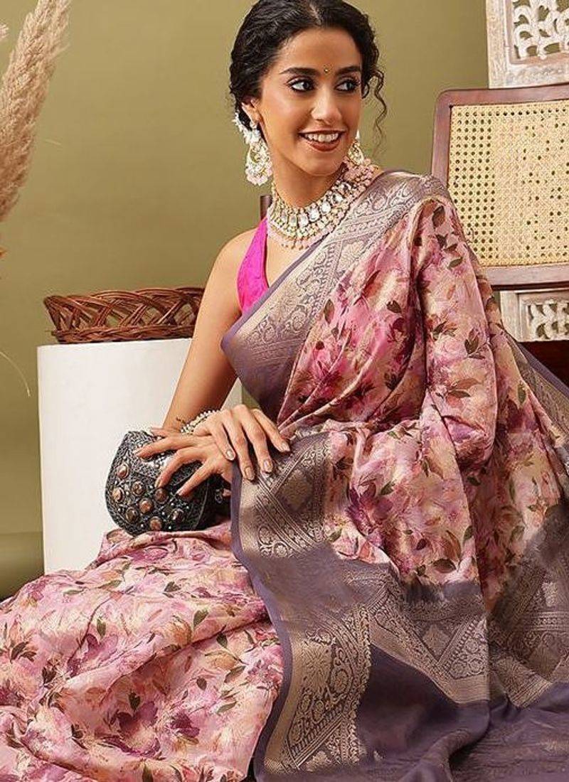 Pink printed cotton blend ethnic saree with blouse piece