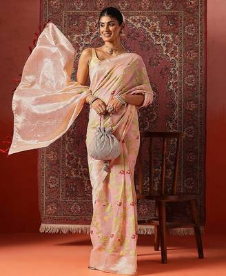 Pink printed cotton blend ethnic saree with blouse piece 3