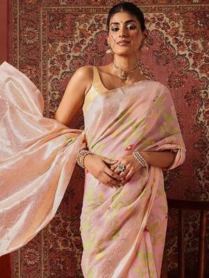 Pink printed cotton blend ethnic saree with blouse piece 4