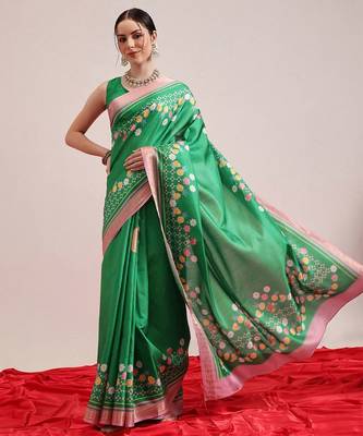 Green printed art silk ethnic saree with blouse piece 2