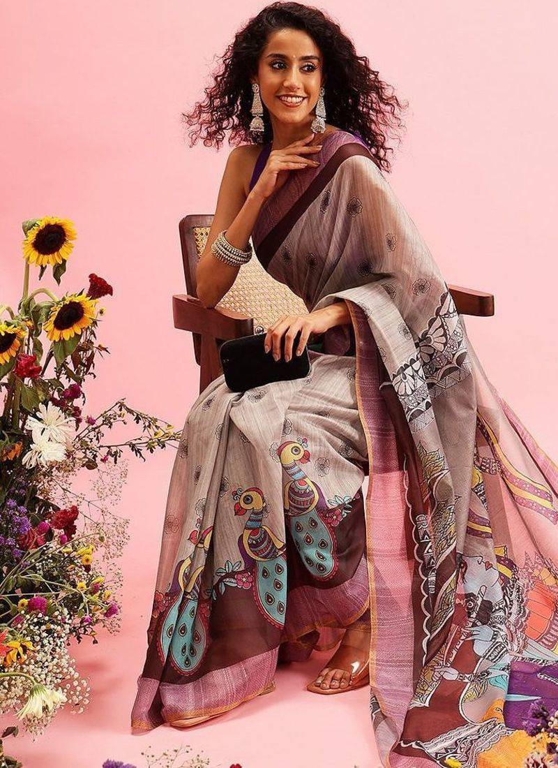 Grey printed cotton blend ethnic saree with blouse piece