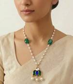The emerald bloom long necklace