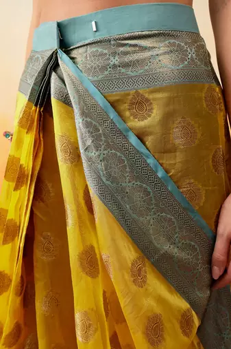 Yellow woven art silk traditional saree with blouse piece