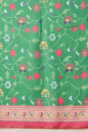 Green printed cotton blend ethnic saree with blouse piece