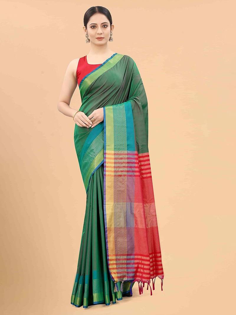 Green plain art silk traditional saree with blouse piece