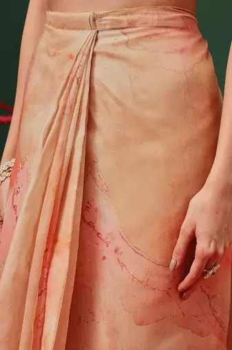 Peach printed organza ethnic saree with blouse piece
