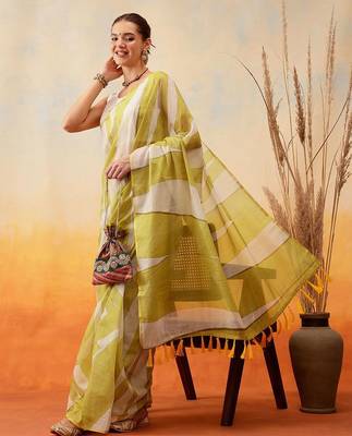 Yellow printed cotton blend ethnic saree with blouse piece 1